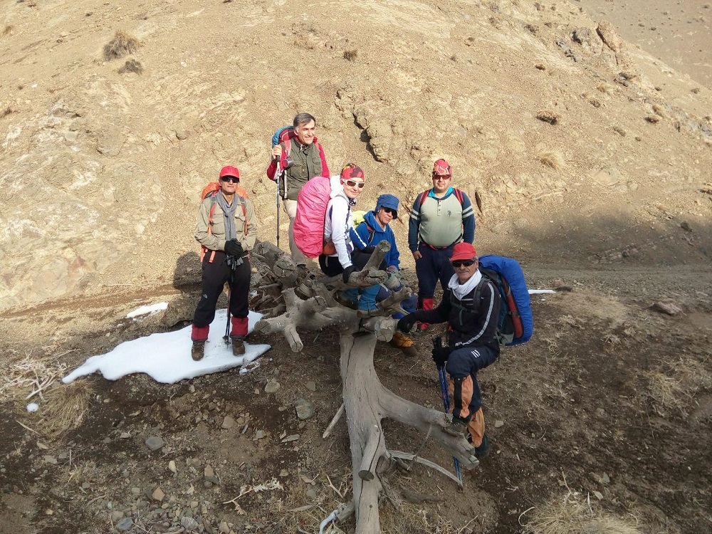  آبشارتهران  به آبشار حقیقت - گروه کوهنوردی پرسون 