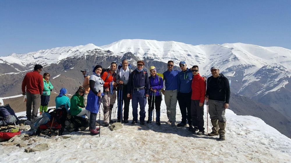 گروه کوهنوردی پرسون - قله چین کلاغ