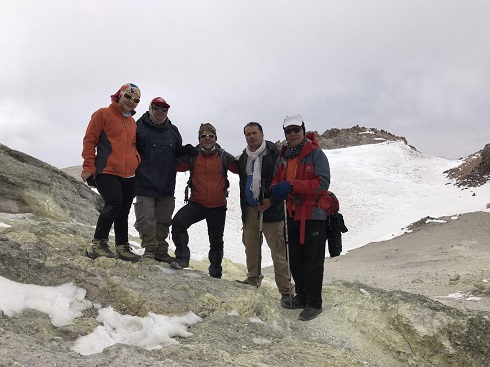 قله دماوند - ساعت 14